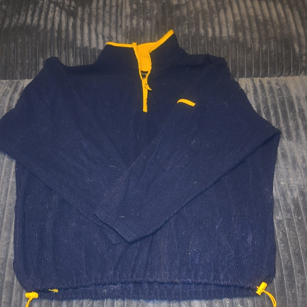 Faded Glory Men's Navy and Gold Pullover
